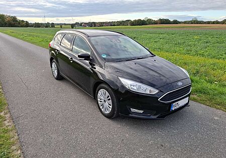 Ford Focus Turnier 1.0 EcoBoost Business