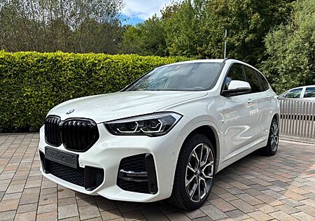 BMW X1 20i M Paket NavL Pano HUD HiFi Kam Komf AHK 19