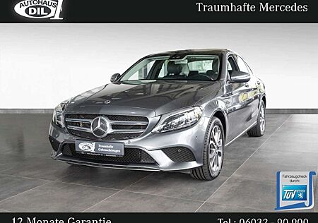 Mercedes-Benz C 300 de 9G-TRONIC *1.Hand*Panorama*RFK*