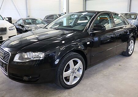 Audi A4 Lim. Bi-Xenon Sportsitze GRA Navi PDC SHZ