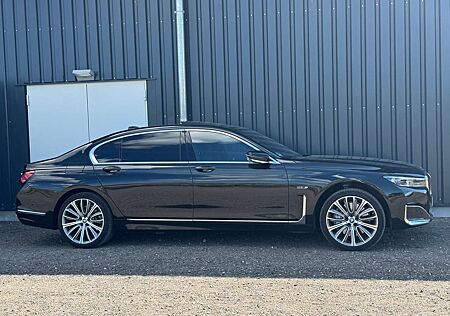 BMW 745 Lang Absolut Voll Facelift Lounge NP 149k Garantie