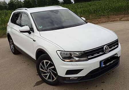 VW Tiguan Volkswagen 2.0 TDI SCR 4Motion DSG Sound