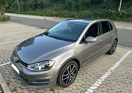 VW Golf Volkswagen 1.6 BlueTDI Comfortline