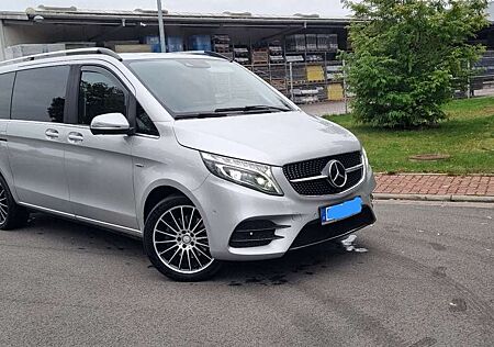 Mercedes-Benz V 250 d lang 7G-TRONICAvantgarde Edition Burmester