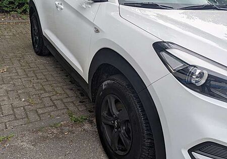 Hyundai Tucson blue 1.6 GDi 2WD Classic