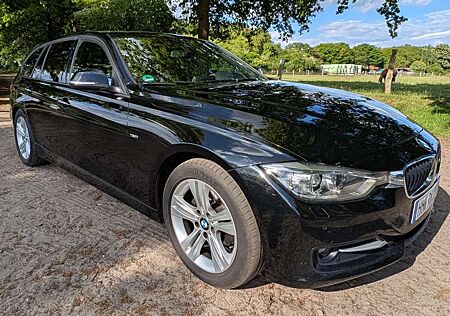 BMW 318d 318 Touring Aut. Sport Line