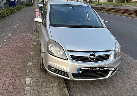 Opel Zafira 1.9 CDTI Edition