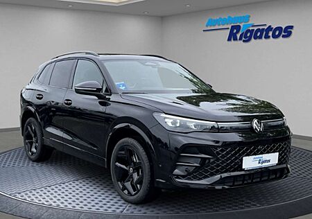 VW Tiguan Volkswagen 2.0 TDI, R-Line 4Motion Autom. AHK, Panoramadach
