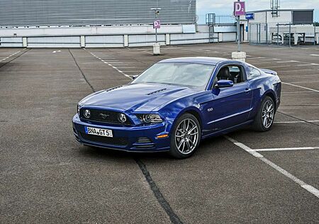 Ford Mustang 5.0 Ti-VCT V8 Aut. GT