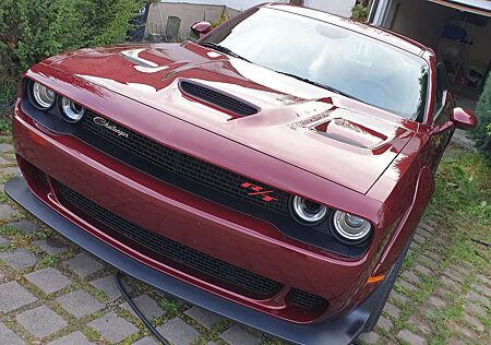 Dodge Challenger Widebody