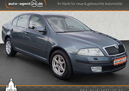 Skoda Octavia 1.9 TDI DSG Elegance/AHK/Xenon/Klima