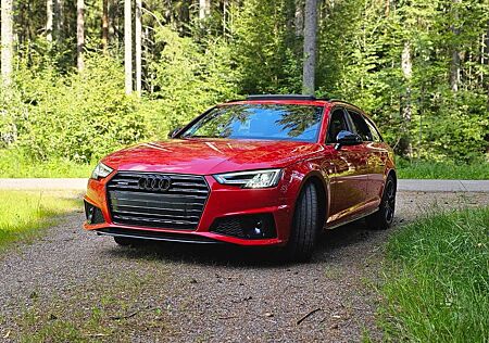 Audi A4 Avant Diesel Avant 50 TDI Quattro S-line