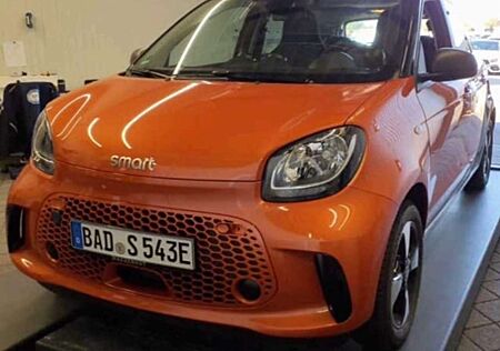 Smart ForFour electric drive EQ passion