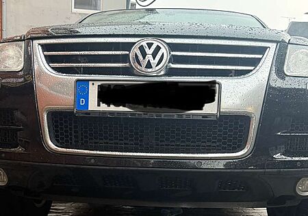 VW Touareg Volkswagen 3.0 V6 TDI DPF Aut. Individual