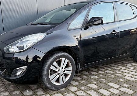 Hyundai ix20 1.4 Style-Klima-PDC-TÜV 2027- Garantie