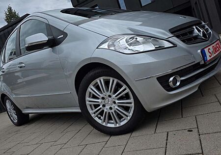 Mercedes-Benz A 170 A170+TÜV+AUTOM+GARANTIE+SITZ+TEMPO