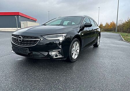 Opel Insignia 2.0 B Sports Tourer NAVI PDC LED A.TEMP
