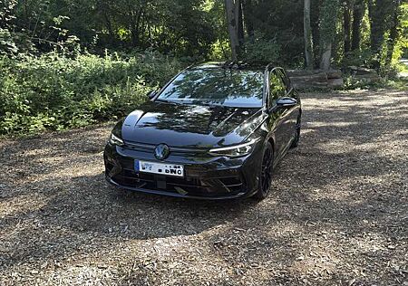 VW Golf gebraucht kaufen VW Golf Volkswagen 2.0 TSI 245 kW 4Motion R Black Edition