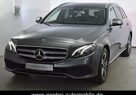 Mercedes-Benz E 300 T d AVANTGARDE COMAND DISTRONIC KAMERA LED