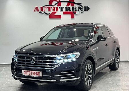 VW Touareg Volkswagen Elegance 4Motion 64TKM PANORAMA+VIRTUAL