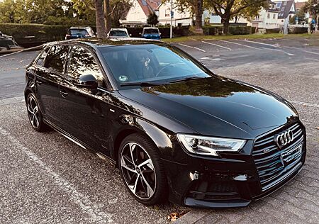 Audi A3 30 TFSI Sportback S tronic Sline