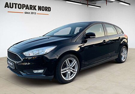 Ford Focus Business/1.HAND/AHK/TEMP/8xALU