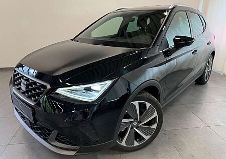 Seat Arona FR 1.5 TSI DSG AHK LED KAMERA 18" NAVI ACC