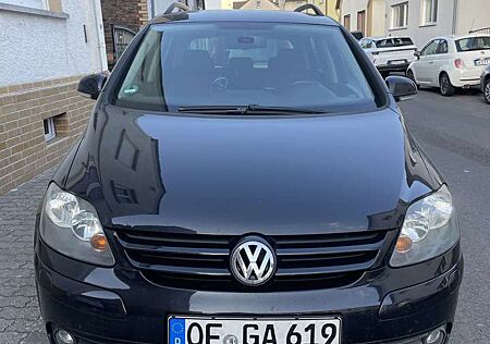 VW Golf Plus Volkswagen United Hat Ein Kupplungschade