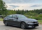 BMW 330 i Sport Line Laser DigitalTacho Ambiente HUD