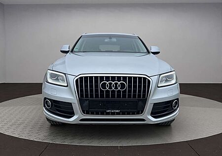 Audi Q5 2.0 TDI BI-Xenon,AHK, SHZ, Navi