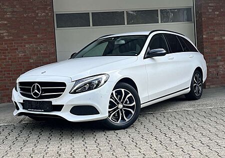 Mercedes-Benz C 200 Sportpaket LED PDC 1-Hand