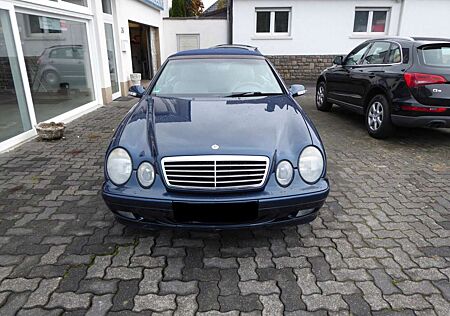 Mercedes-Benz CLK 200 AVANTGARDE Automatik