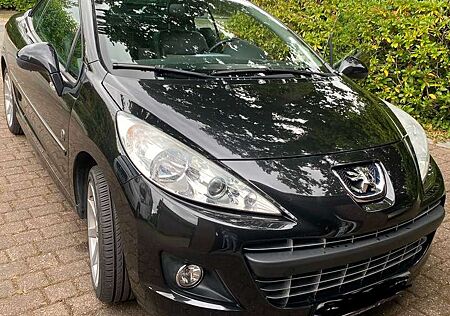 Peugeot 207 CC 120 VTi Roland Garros