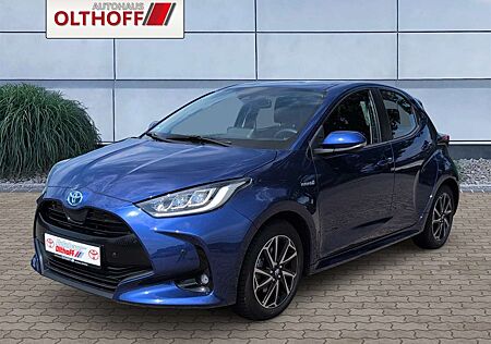 Toyota Yaris Hybrid Club