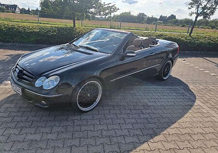 Mercedes-Benz CLK 200 Cabrio Kompressor Automatik Avantgarde