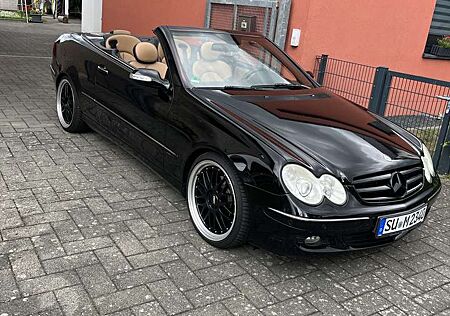 Mercedes-Benz CLK 200 Cabrio Kompressor Automatik Avantgarde
