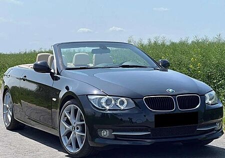 BMW 320d 320 DPF Cabrio Aut.