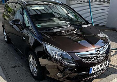 Opel Zafira Tourer 2.0 CDTI Active