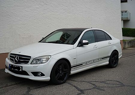Mercedes-Benz C 280 (204.054)