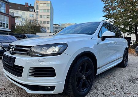 VW Touareg Volkswagen 3.0 V6TDI R-LINE*MAX.VOLL*AUT/PANO/ALLRAD