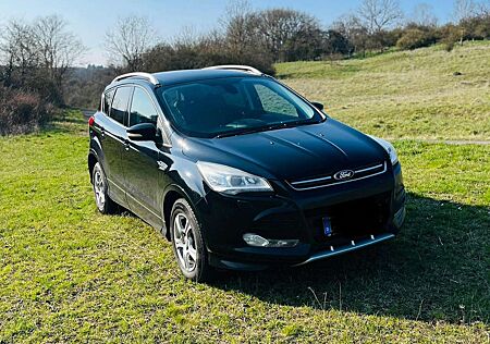 Ford Kuga 1.5 EcoBoost 2x4 Titanium, Navi*SH*elektr. Heckklappe