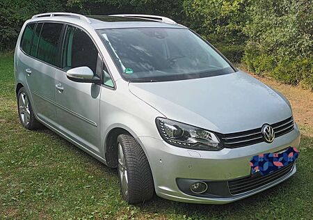 VW Touran Volkswagen 1.4 TSI DSG Highline