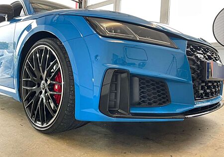 Audi TTS 2.0 TFSI quattro 320 HP