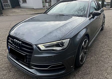 Audi S3 Limousine S tronic