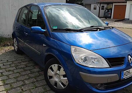 Renault Scenic 2.0 16V Dynamique