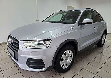 Audi Q3 1.4 TFSI Automatik Xenon PDC 23000km!