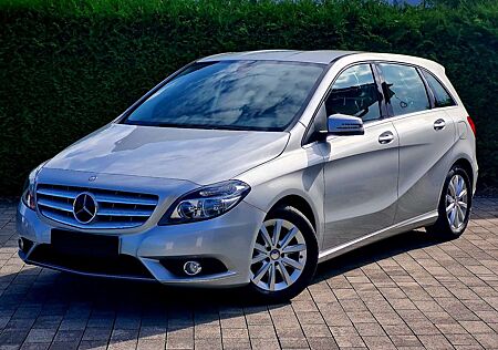 Mercedes-Benz B 180 BE (Automatik, Navi)