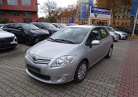 Toyota Auris Travel 1.33 Dual-VVT mit Navi, WR