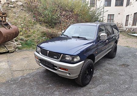 Mitsubishi Pajero Sport 3.0 V6 GLS