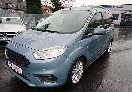 Ford Tourneo Courier Titanium # Navi # Kamera...